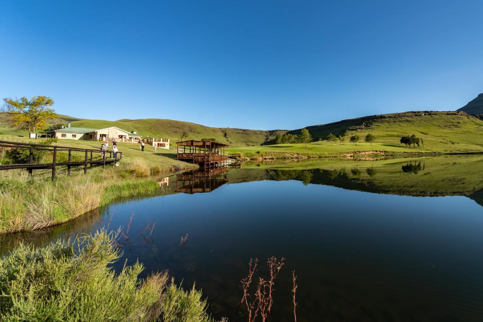 Gooderson Leisure Riverbend Chalets Self Catering And Timeshare Gold Crown Resort Drakensberg Garden Exteriör bild
